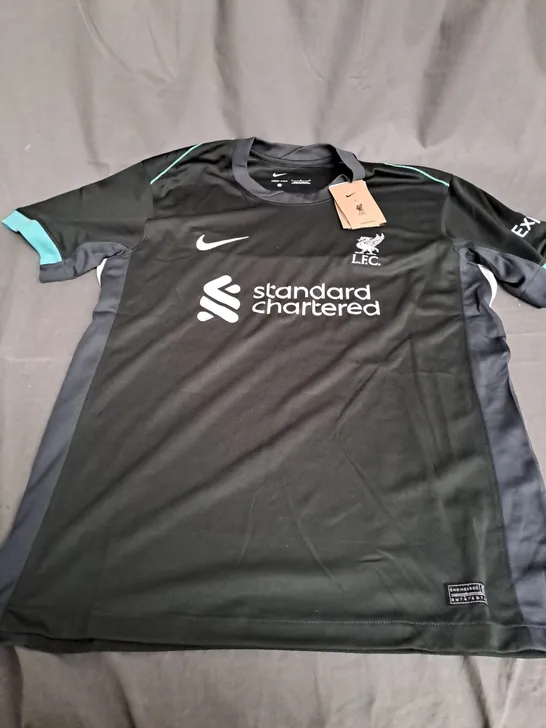 NIKE LIVERPOOL FOOTBALL SHIRT - SIZE L