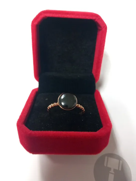 BERING ROSE CIRCLE & BEAD RING SIZE 8