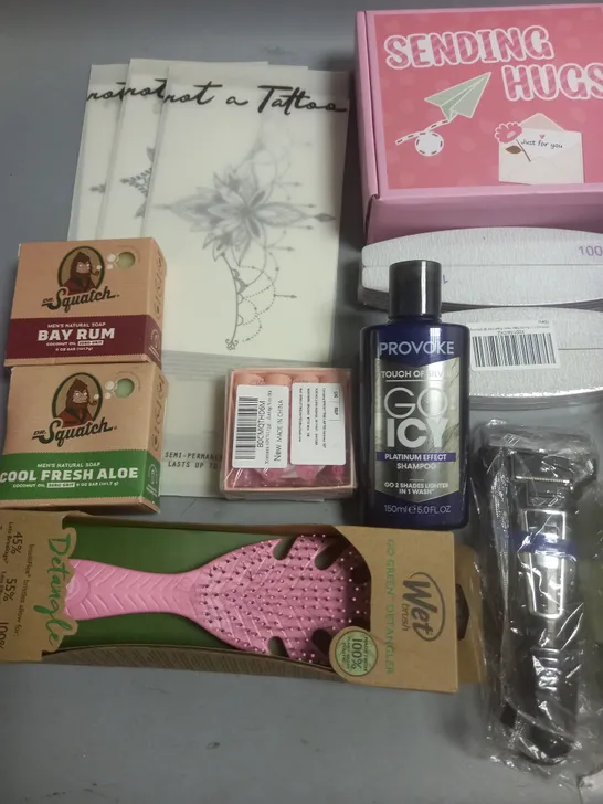 LOT OF APPROXIMATELY 25 ASSORTED HEALTH AND BEAUTY ITEMS TO INCLUDE SEMI-PERMANENT TATTOOS, DETANGLE BRUSH AND MAKE UP ERASERS