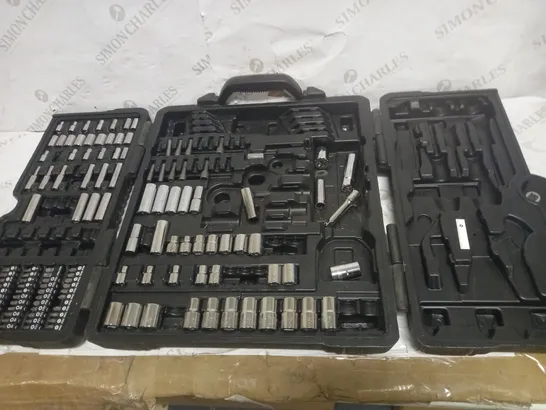 STANLEY ASSORTED DRILL SET