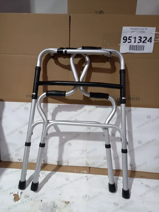 DAYS WALKING FRAME 