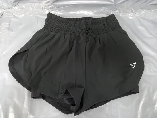 GYMSHARK RUNNING 2 IN 1 SHORTS IN BLACK - XS