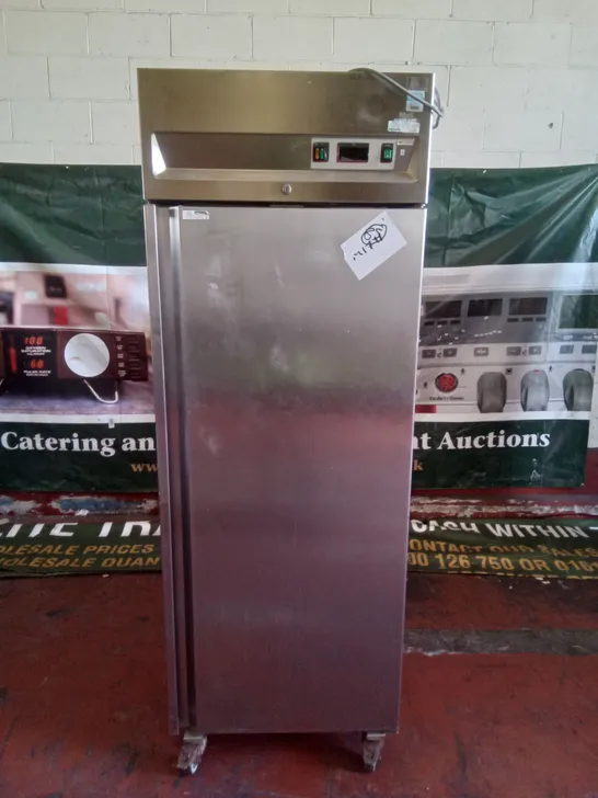 COMMERCIAL FREESTANDING SINGLE FRIDGE 