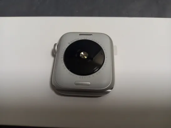 APPLE WATCH SE 40MM 