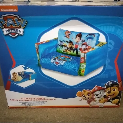 PAW PATROL FLIP OUT SOFA WITH PAW PATROL CHASE MAGIC NIGHTLIGHT