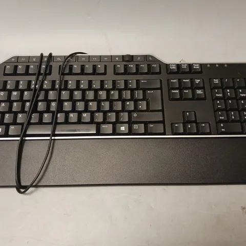 DELL WIRED KEYBOARD