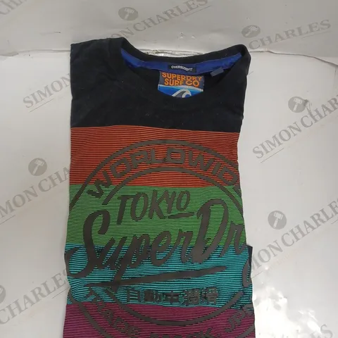 SUPERDRY OVERSIZED FIT T-SHIRT - MULTI COLOUR - XL.