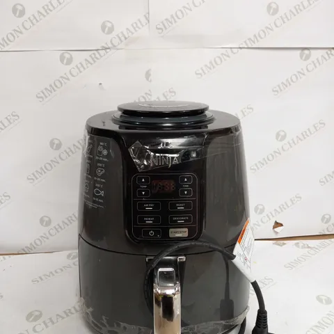 NINJA AIR FRYER 3.8L AF100UK