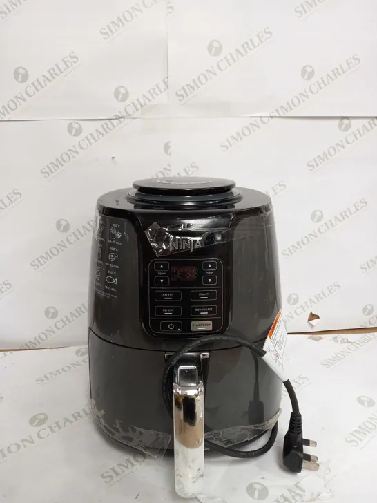 NINJA AIR FRYER 3.8L AF100UK