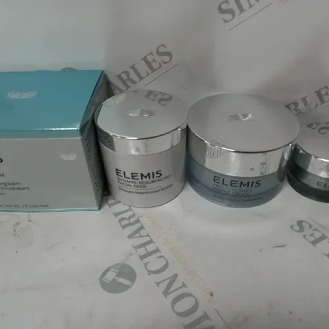 ELEMIS 5 PIECE SET OF COSMETIC PRODUCTS WITH CARRYING BAG