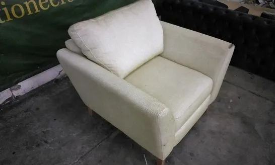 QUALITY CREAM/GREEN ARMCHAIR WITH WOODEN LEGS