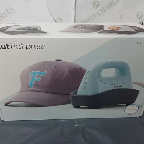 BOXED AND SEALED CRICUT HAT PRESS IN BLUE