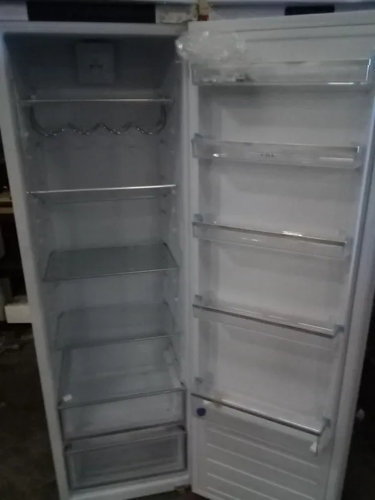 CDA SLIM UPRIGHT FRIDGE 