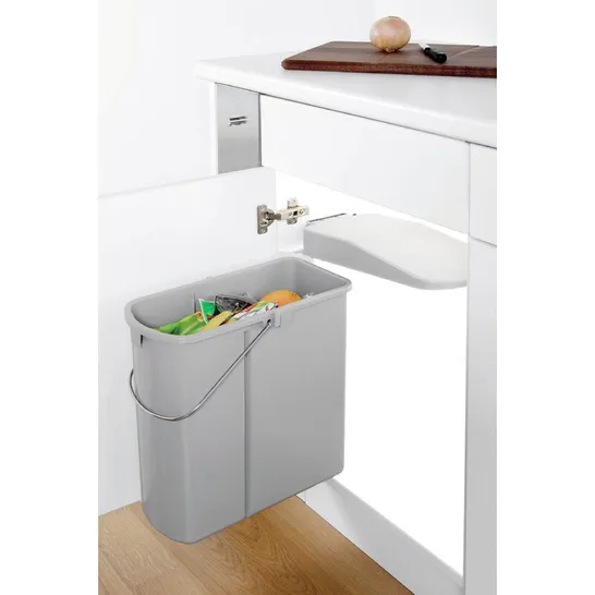 BOXED SLIM-LINE 19 LITRE SWING TOP PULL OUT/UNDER COUNTERS BIN