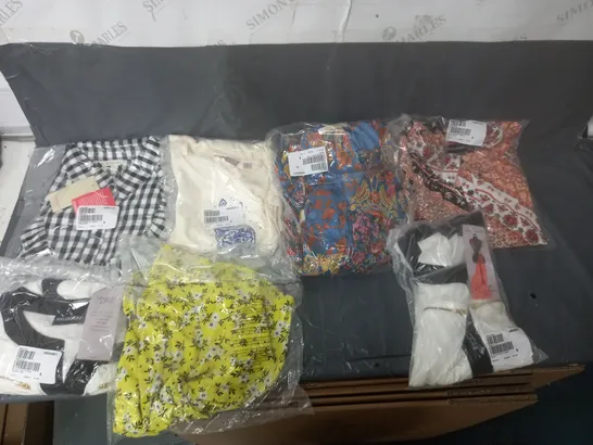 BOX OF APPROXIMATELY 10 ASSORTED BAGGED CLOTHING ITEMS