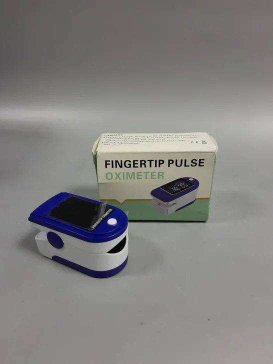 BOXED LK87 FINGERTIP PULSE OXIMETER 