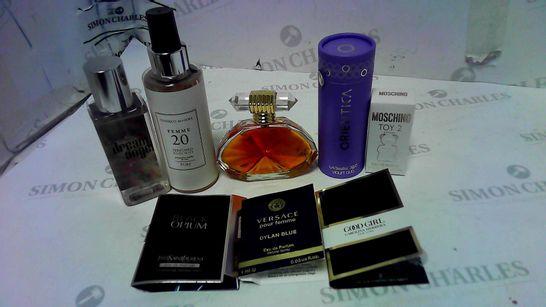LOT OF A LARGE QUANTITY OF ASSORTED UNBOXED FRAGRANCE ITEMS, TO INCLUDE MOSCHINO, VERSACE, VAN CLEEF, ETC