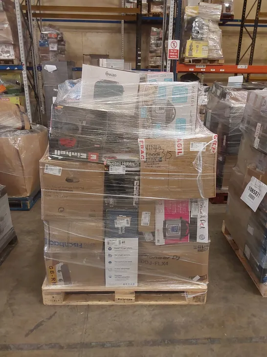 PALLET OF APPROXIMATELY 36 UNPROCESSED RAW RETURN HOUSEHOLD AND ELECTRICAL GOODS TO INCLUDE;