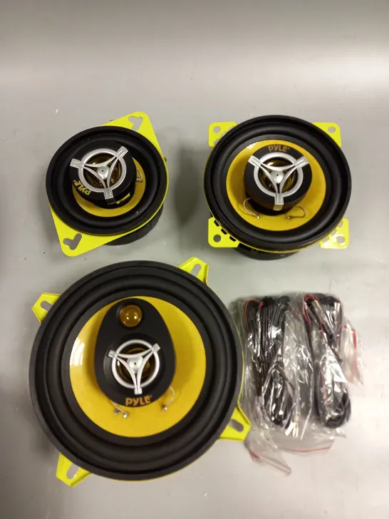 SET OF 3 ASSORTED PYLE GEAR SPEAKERS