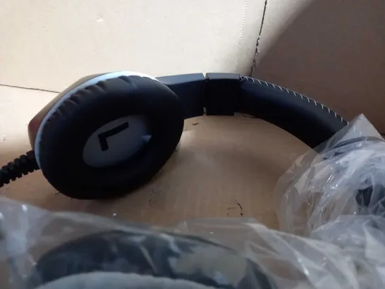 BOXED BLACKWEB GAMING HEADSET