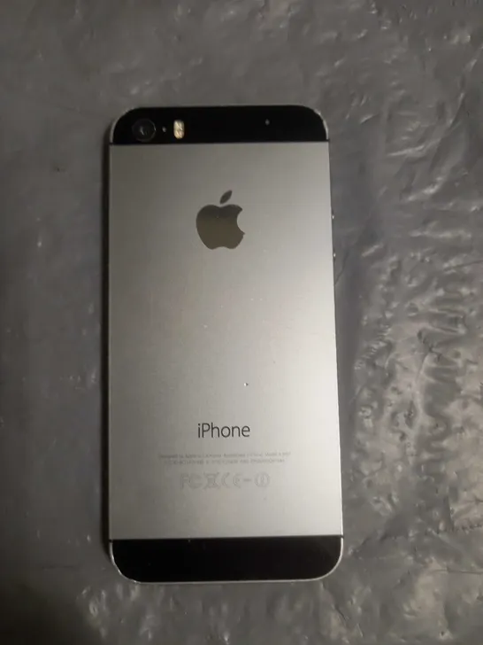 APPLE IPHONE 5S SPACE GREY