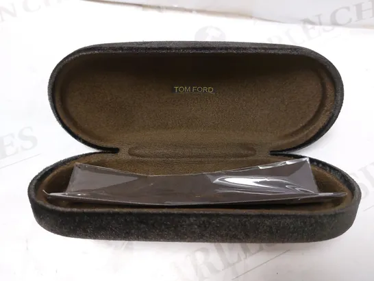 TOM FORD BLACK VELVET GLASSES CASE 