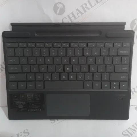 MOKO TOUCHPAD KEYBOARD FOR SURFACE PRO 8 