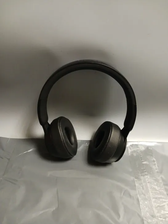 BEATS BY DRE BLACK WIRELESS HEADPHONES