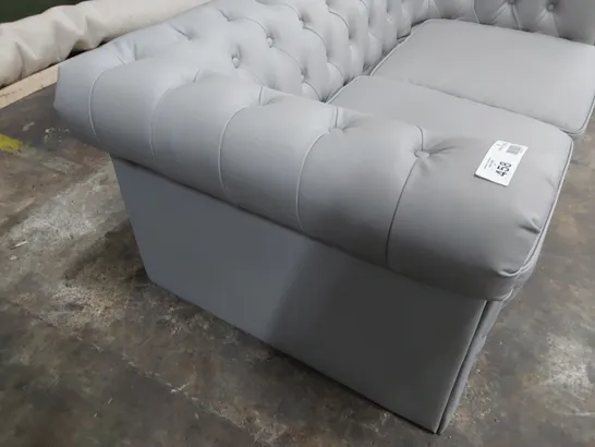 DESIGNER CHESTERFIELD TWO SEATER SOFA LIGHT GREY LEATHER 