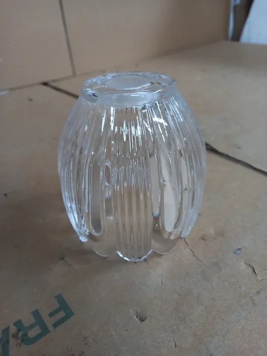 SMALL GLASS LIGHT SHADE