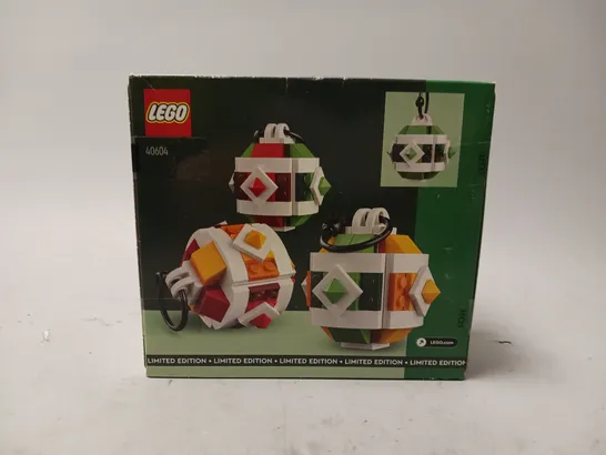 LEGO CHRISTMAS DECOR SET - LIMITED EDITION - 40604 - AGES 9+