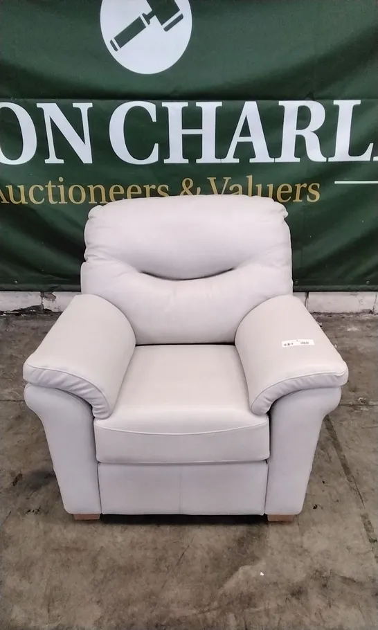 QUALITY BRITISH DESIGNED & MANUFACTURED G PLAN WASHINGTON 18 ARMCHAIR CAPRI CHALK LEATHER