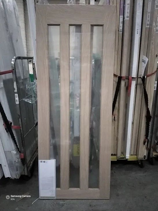 1981MM X 762MM VERTICAL 3 GLASS PANNEL OAK VENEER GLAZED INTERNAL DOOR