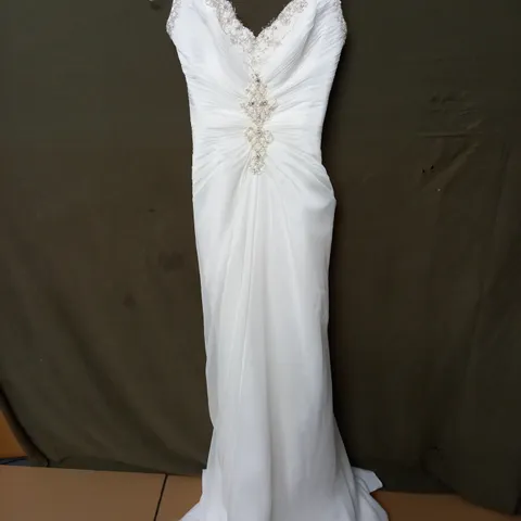 BEAUTIFUL EMBELLISHED WEDDING DRESS - UK 8