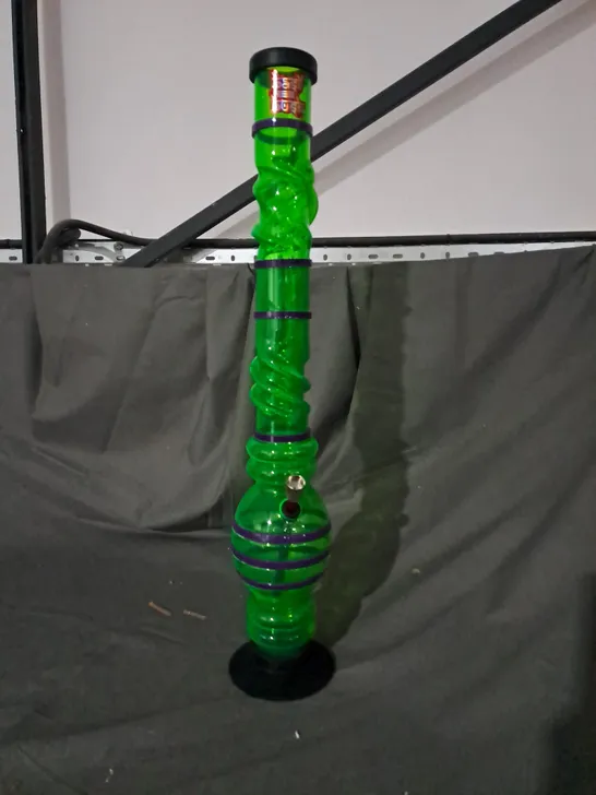 WATER PIPE BONG 