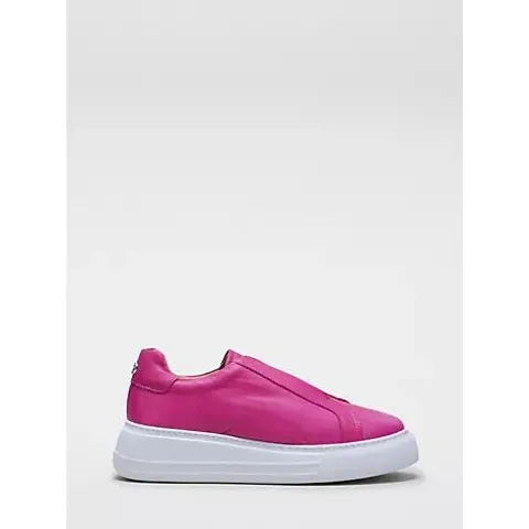 MODA IN PELLE AUBEN SLIP ON TRAINER- PINK SIZE 3 