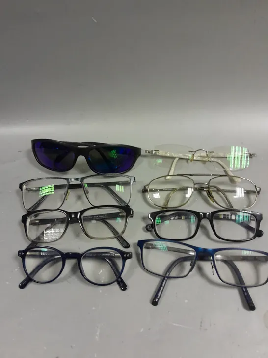 LARGE ASSORTMENT OF VARIOUS SPECTACLES & SUNGLASSES 