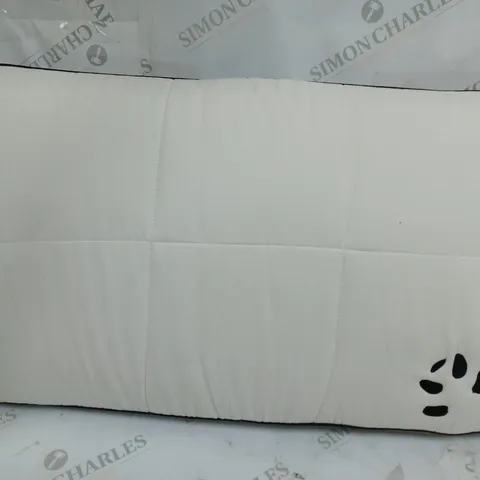 PANDA LONDON WHITE CUSHION