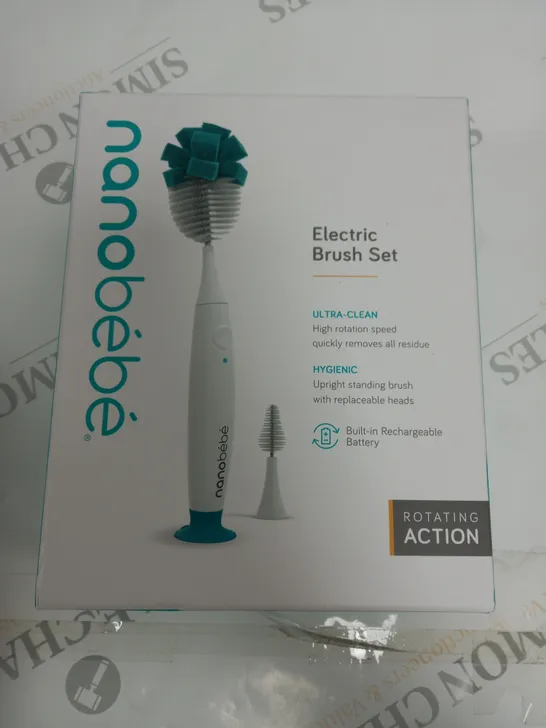 NANOBÉBÉ BOTTLE AND SOOTHER BRUSH 2IN1