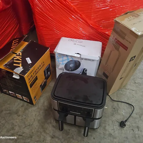 PALLET OF ASSORTED ITEMS, INCLUDING, AIR FRYERS, BLADELESS AIR PURIFIER & HEATER, ELECTRIC FAN HEATER, BAIN MARIE.