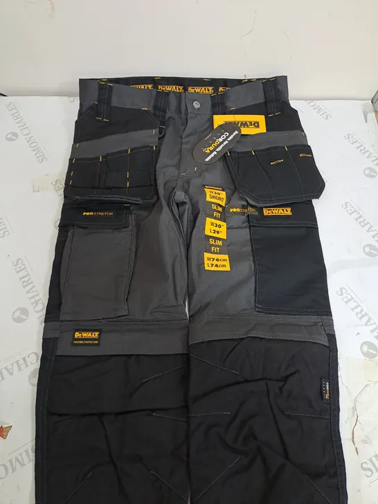 DEWALT DURABLE CORDURA WORK BLACK PANTS - W30 L29