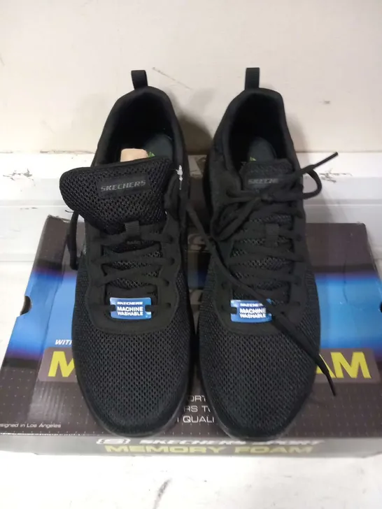 BOXED SKETCHERS MEMORY FOAM SIZE 11