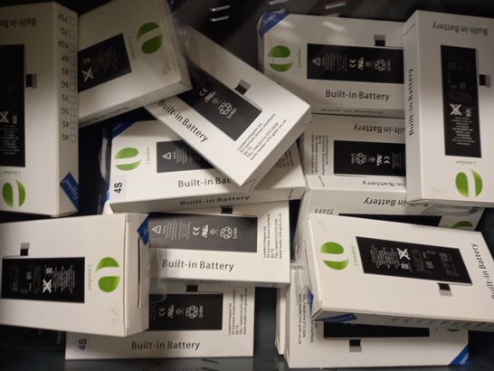 LOT OF APPROXIMATELY 15 ASSORTED DESIGNER LI-ION 4S BUILT-IN PHONE BATTERIES
