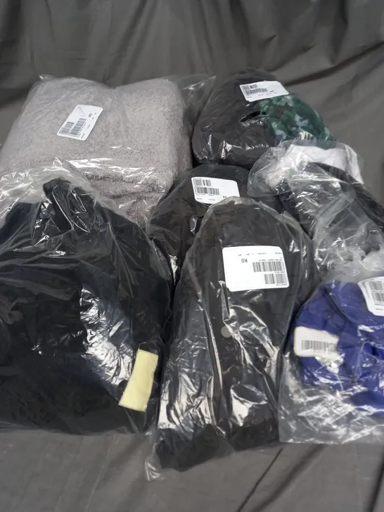 BOX OF APPROXIMATELY 10 ASSORTED CLOTHING ITEMS TO INCLUDE LOUNGE SET, CARDIGAN, TROUSERS ETC