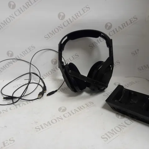 ASTRO A50 WIRELESS XBOX HEADSET WITH CHARGING STATION