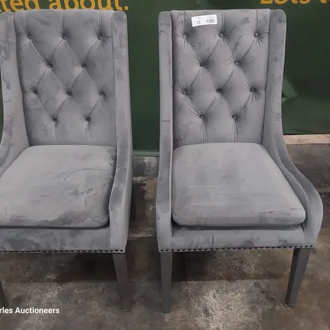 PAIR OF UPHOLSTERED BUTTONED BACK DINING CHAIRS GREY PLUSH FABRIC 