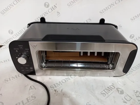 BOXED NINJA 2 IN 1 TOASTER & GRILL ST100UK