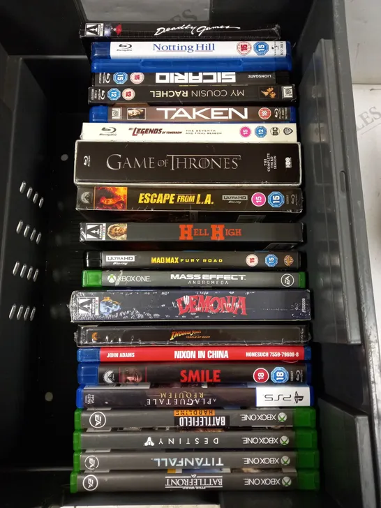 BOX OF APPROXIMATELY 20 ASSORTED DVDS & VIDEO GAMES TO INCLUDE GAME OF THRONES, MAD MAX, TITANFALL ETC 