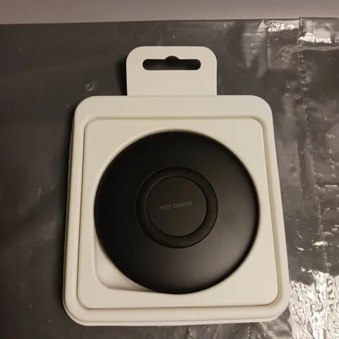 SAMSUNG WIRELESS CHARGER PAD FAST CHARGING TECHNOLOGY