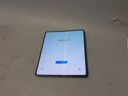 SAMSUNG GALAXY Z FOLD 4